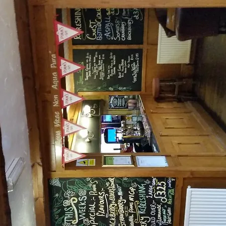 The Bay Horse 3* York